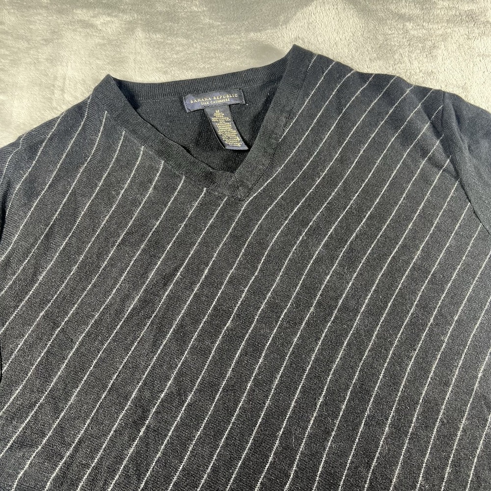 Banana Republic Sweater Men's Medium Black Silk Cashmere V Neck Vtg